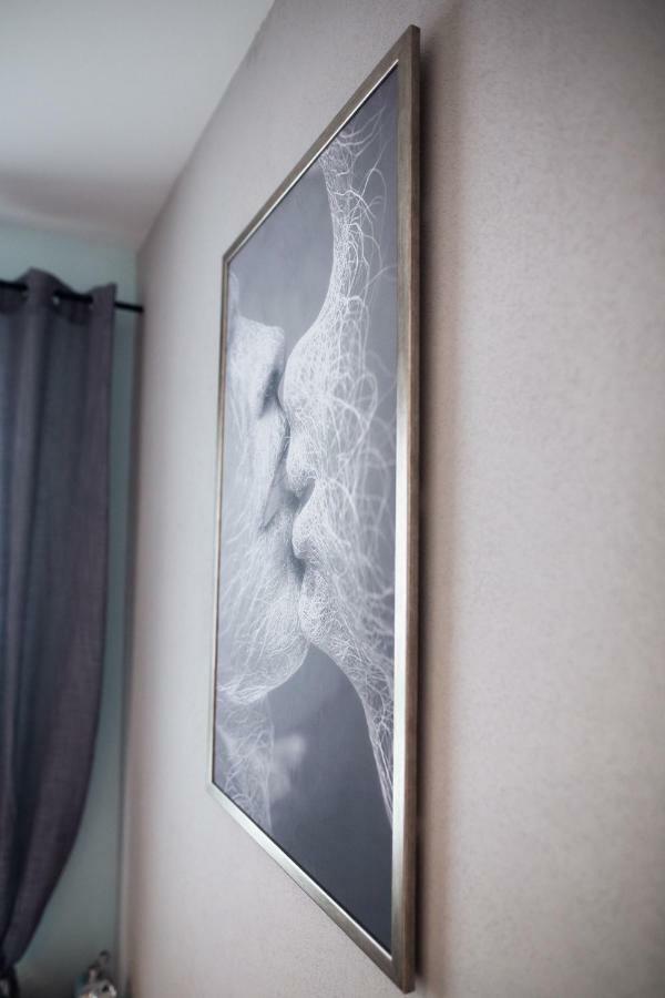 M.h. Arthouse Apartment *
